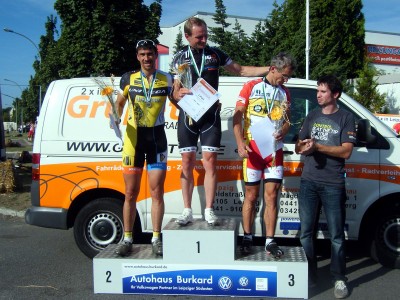 Podium LVM Sen-2.jpg