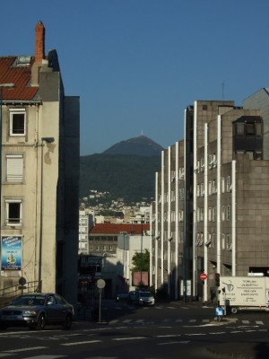 1 Clermont-Ferrand Puy de Dome.jpg