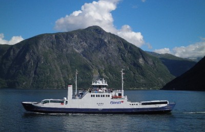 8 Norddalsfjorden.jpg